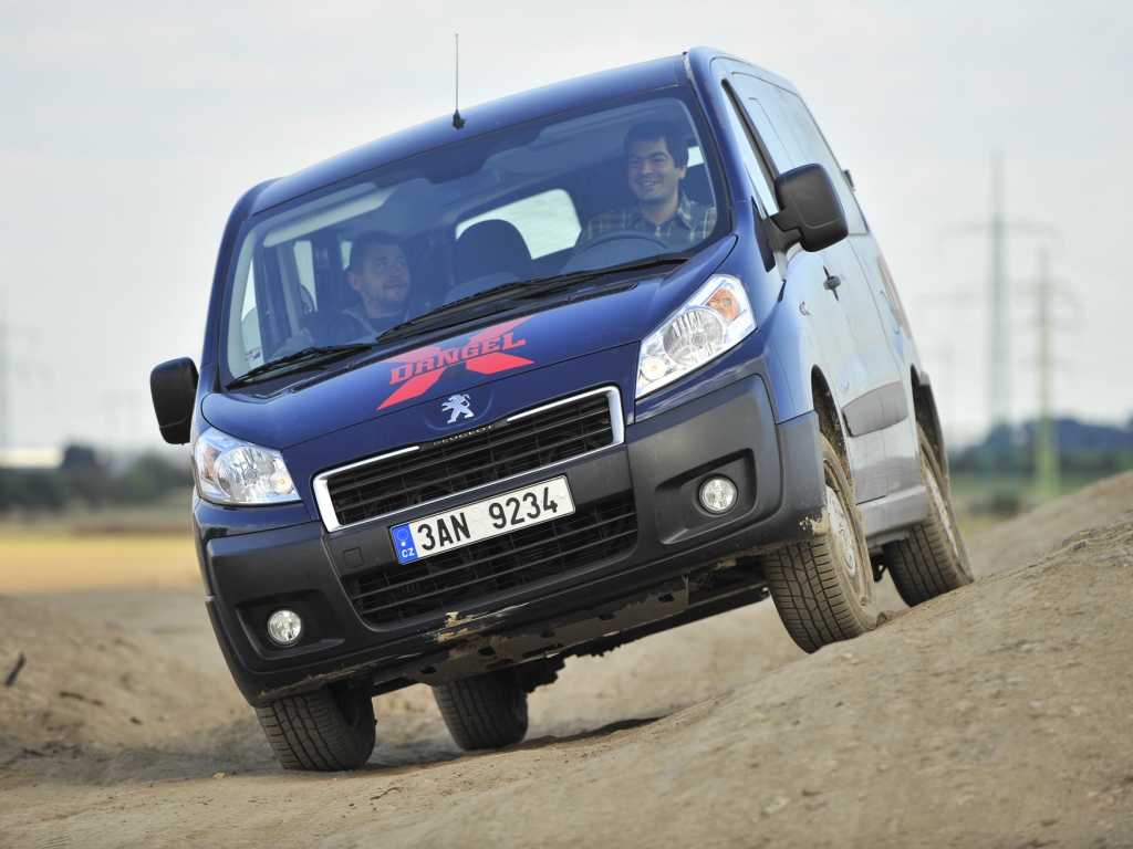 Berlingo 4x4 Dangel Berlingo 4x4 Dangel